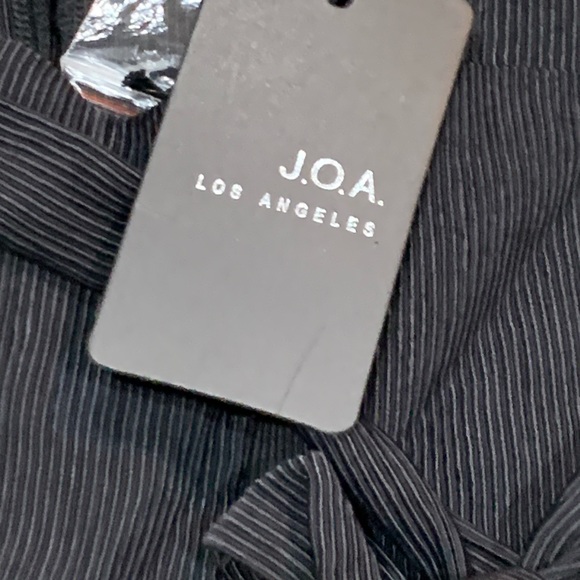 J.O.A Women’s Size Large Sleeveless Button Front Short Romper Black Size L NWT - Picture 4 of 9